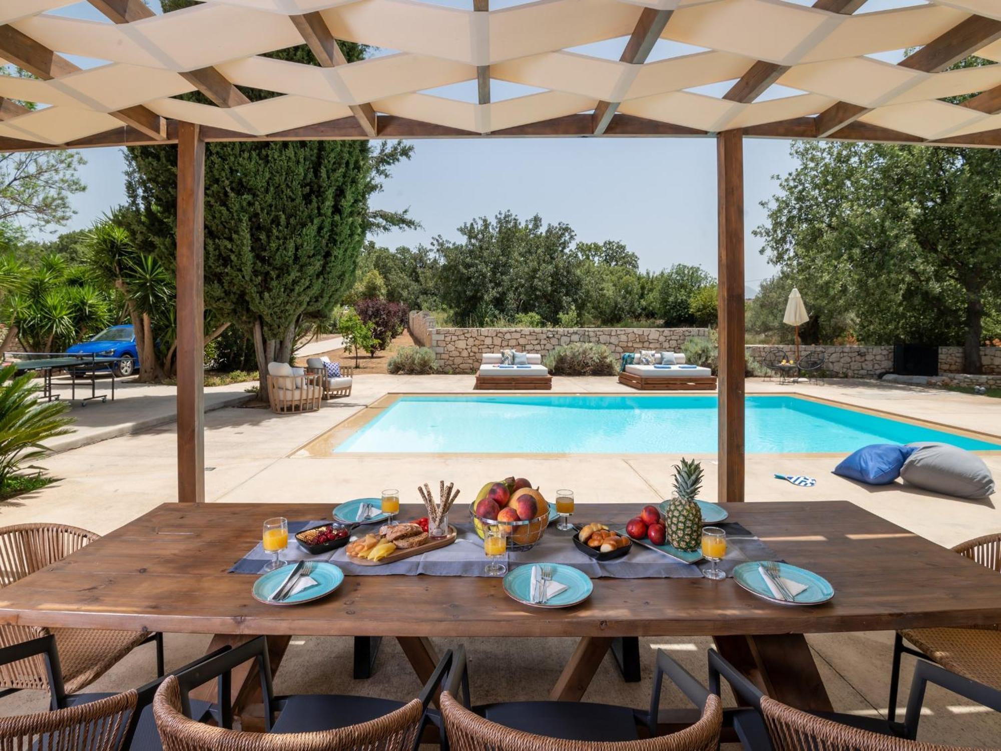 Villa Ellie - Heated Pool, Playground, Garden & Bbq! Vederoi Bagian luar foto