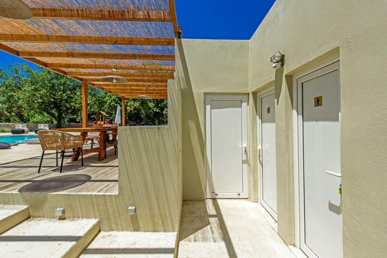 Villa Ellie - Heated Pool, Playground, Garden & Bbq! Vederoi Bagian luar foto